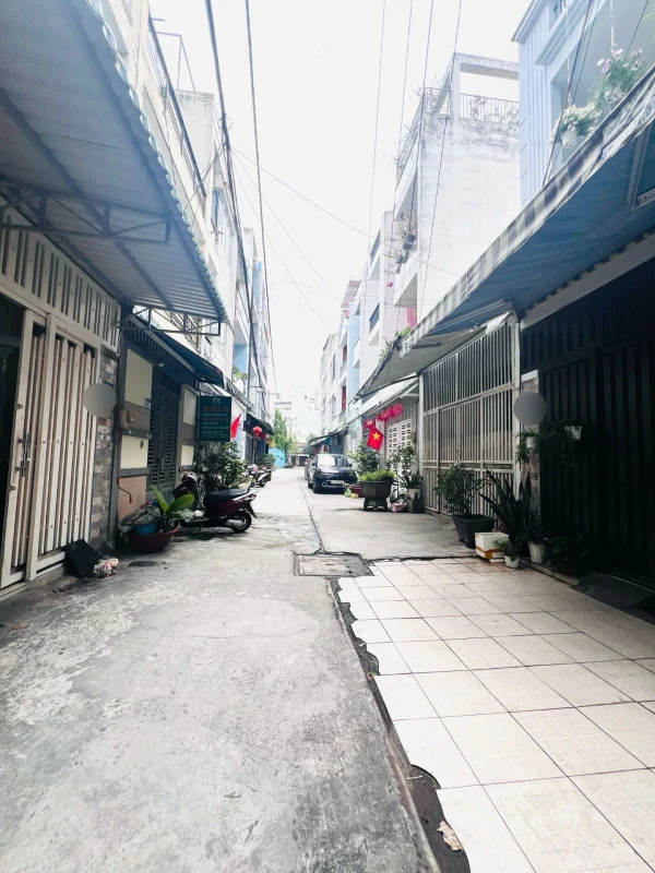 HẺM XE HƠI VÀO NHÀ – ĐỖ THỪA LUÔNG (4.5MX11.5M)_ TRỆT + LẦU