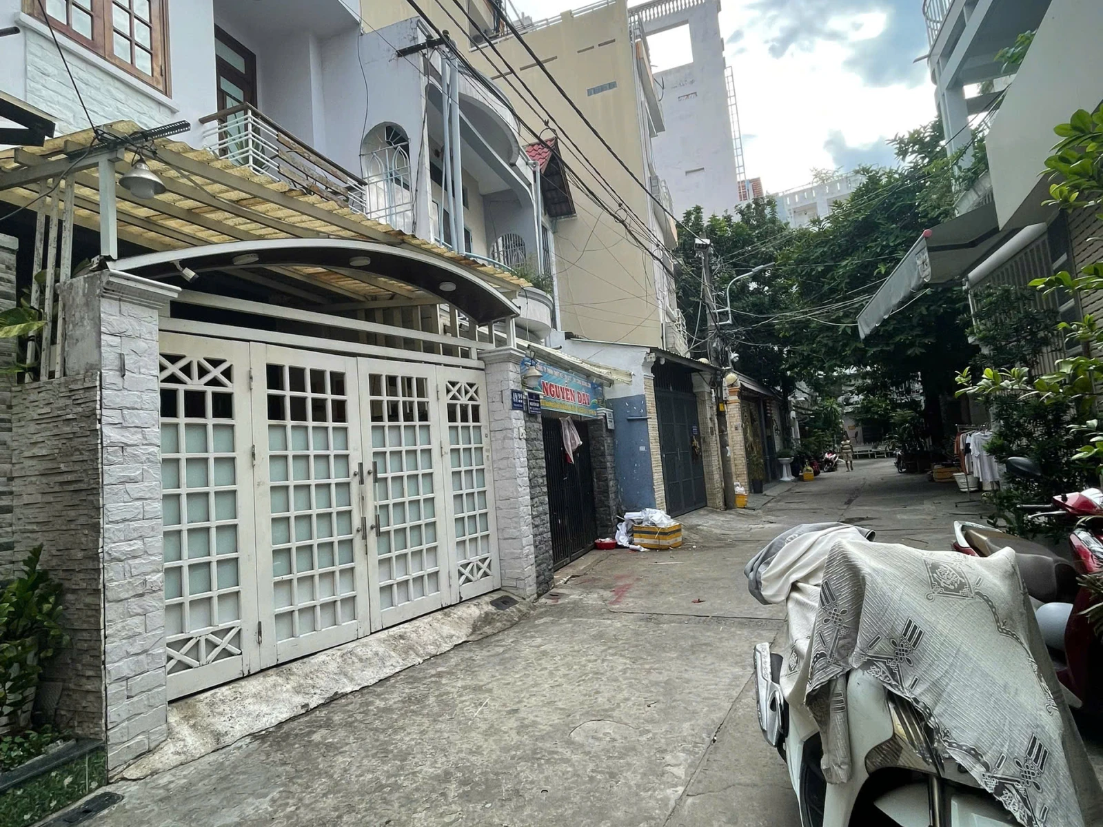 H7M xe hơi Thoại Ngọc Hầu 3.9x20 nở hậu 3.95m 2 lầu — ảnh 3