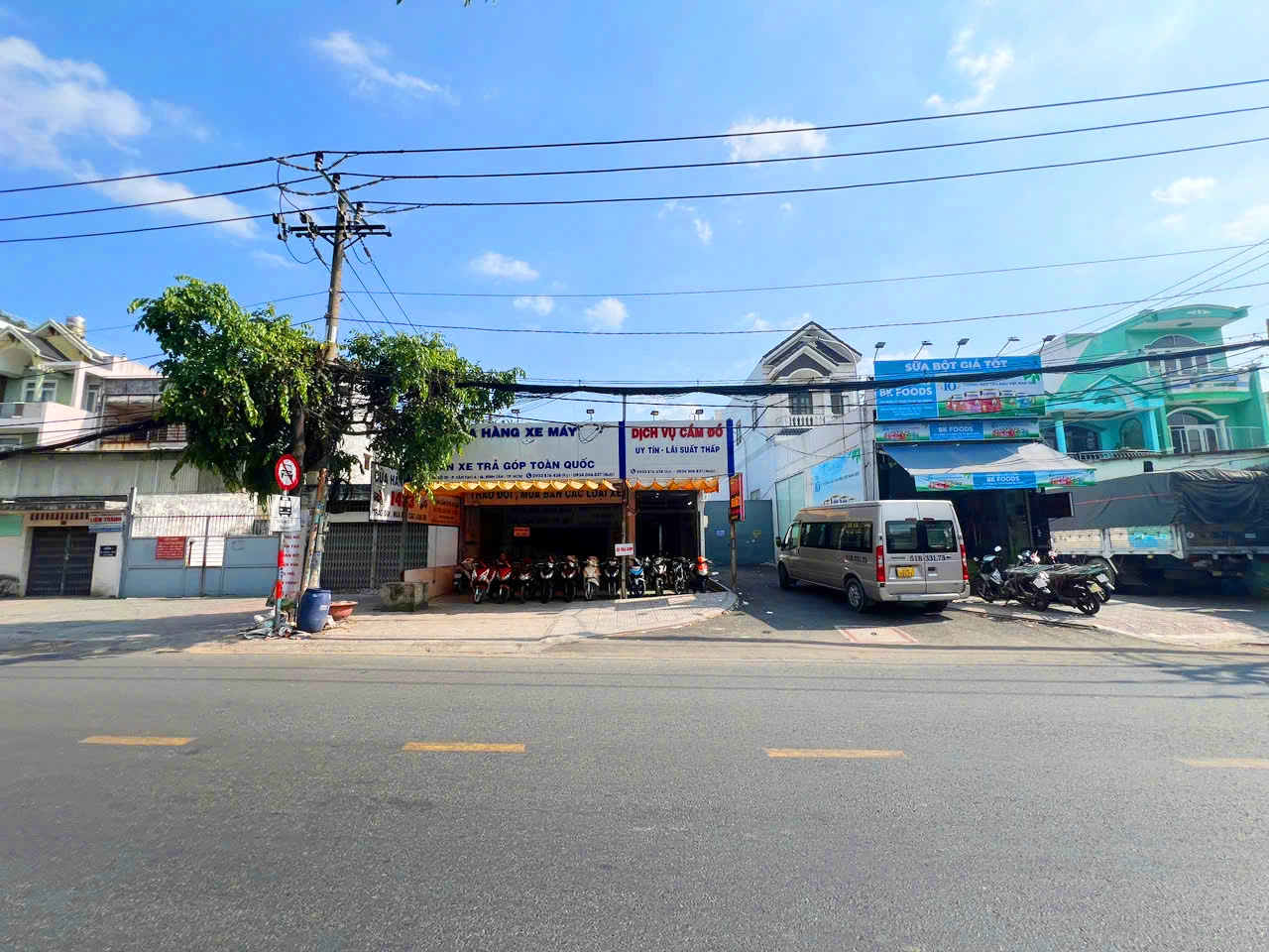 BÁN CẶP NHÀ MẶT TIỀN KINH DOANH SẦM UẤT, VỊ TRÍ ĐẸP TỈNH LỘ 10 GẦN KHU TÊN LỬA — ảnh 2