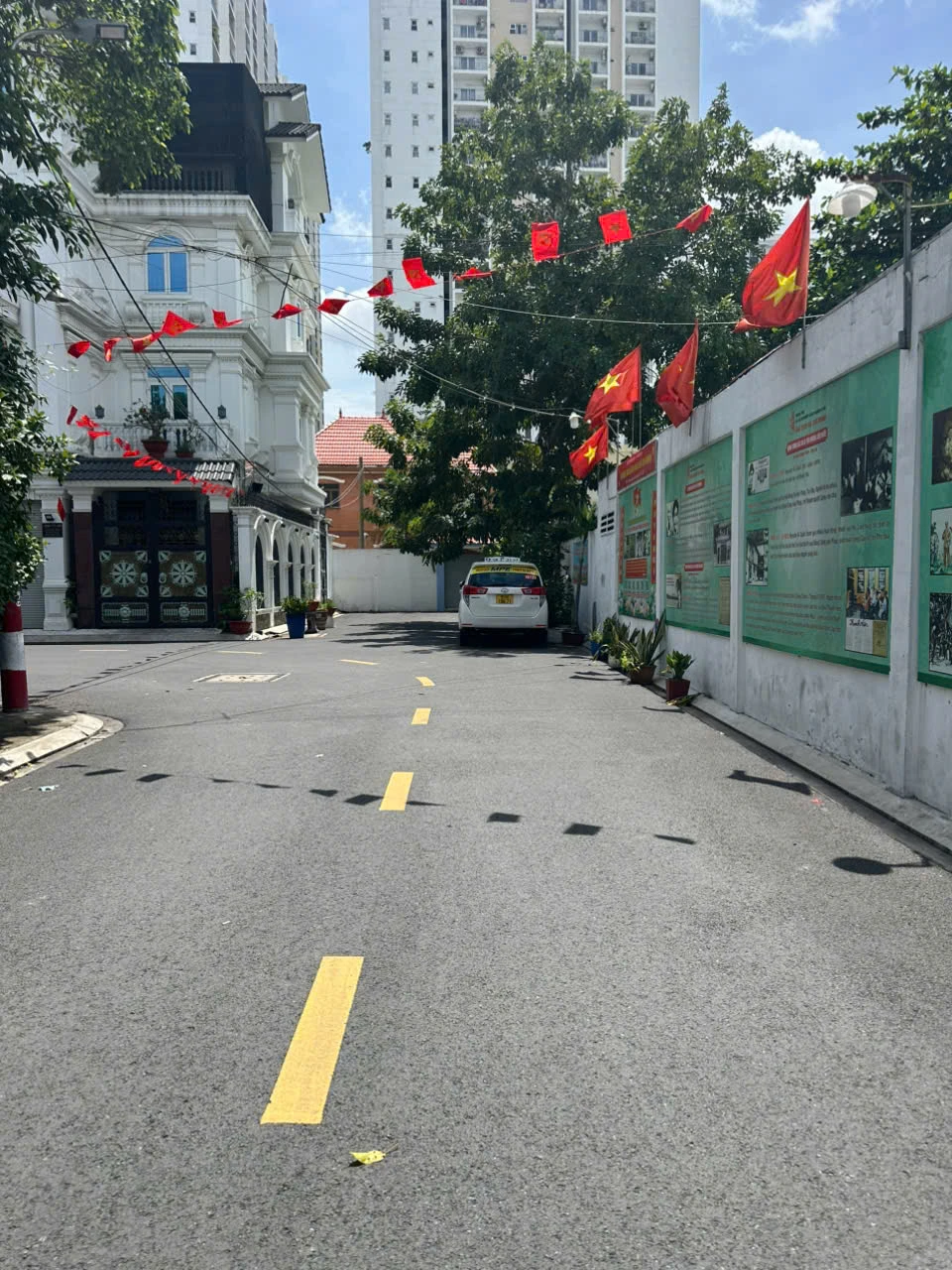 Luỹ Bán Bích. P Tân Thành. Q Tân Phú. Dt 4x15,5. Nhà 2 lầu. — ảnh 1