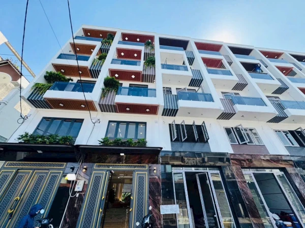 BÁN NHÀ GẦN MT LÊ TRỌNG TẤN 4×18M LỬNG 3 LẦU full nội thất thang máy – HẺM 10M