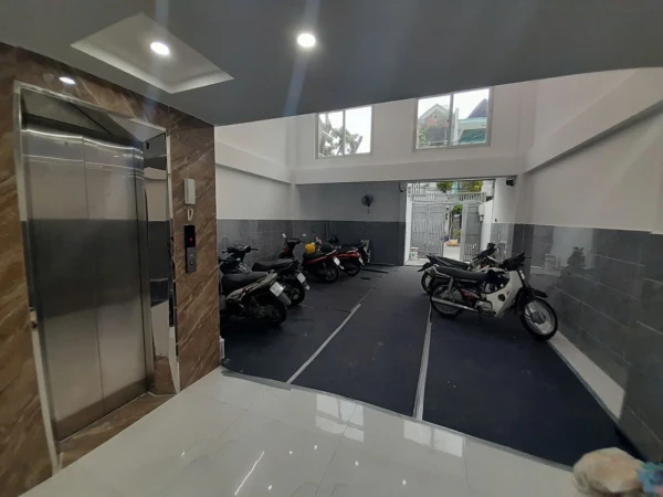 CHDV LÊ LIỄU (100M2) - 22 PHÒNG THU 60TR/TH - CÓ THANG MÁY - SÁT AEON MALL -