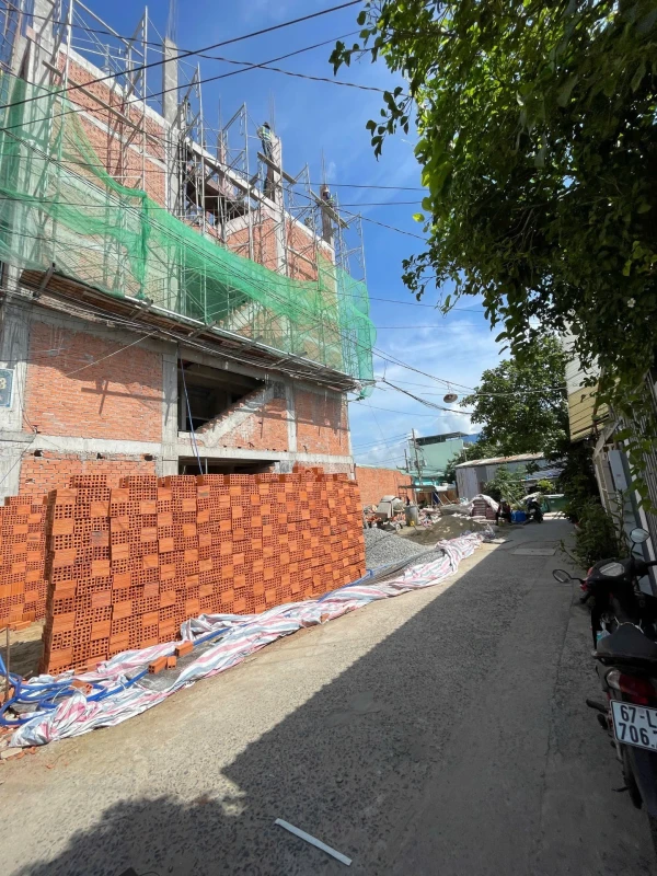 Bán đất 100m2 (6,8x15m) – Đường Lê Trọng Tấn gần Aeon Tân Phú và trường Lê Thánh Tông