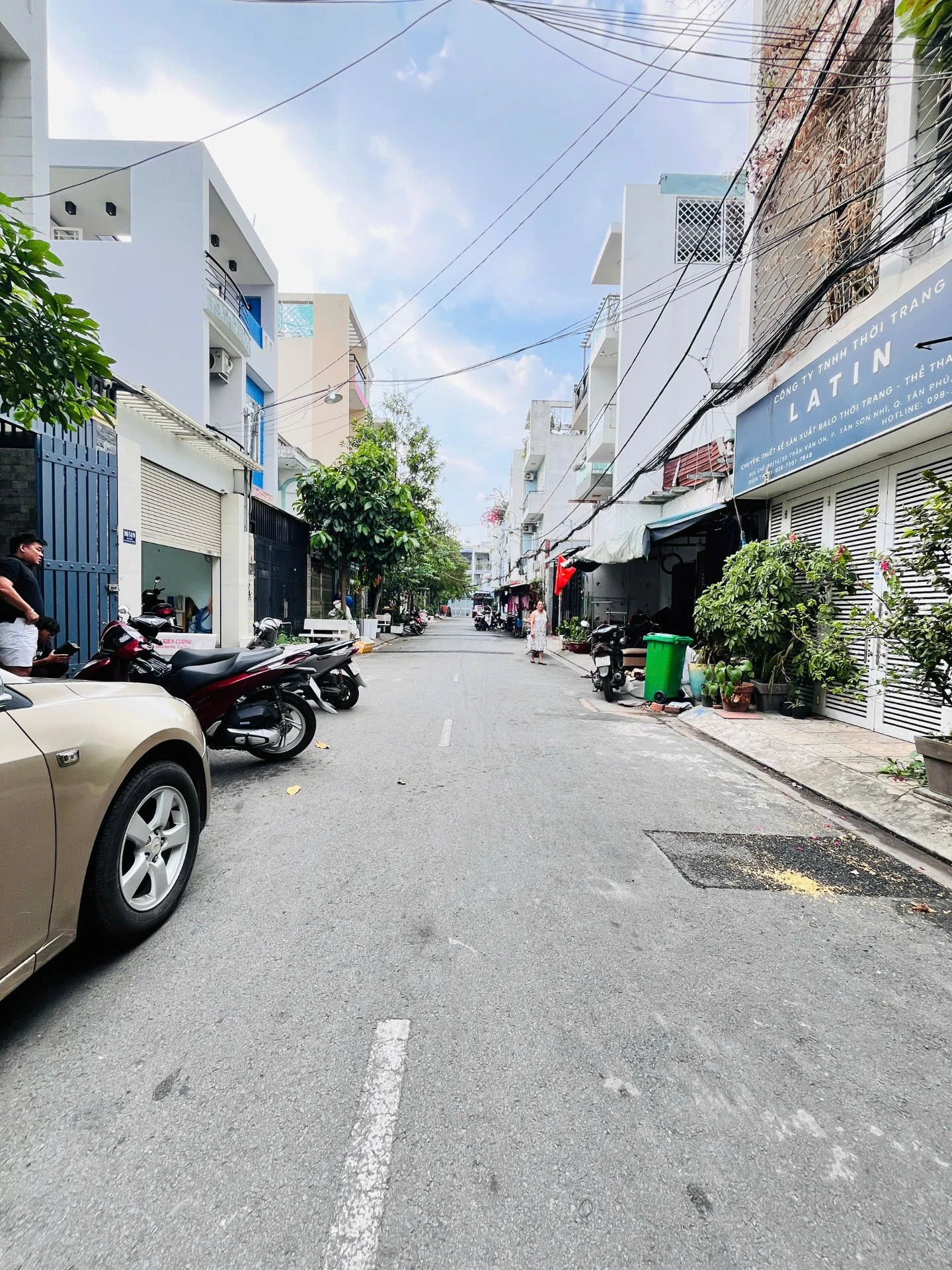 NHÀ ĐẸP KHU VIP TÂN SƠN NHÌ - ĐƯỜNG 8M CÓ LỀ - NỘI THẤT CAO CẤP - — ảnh 2