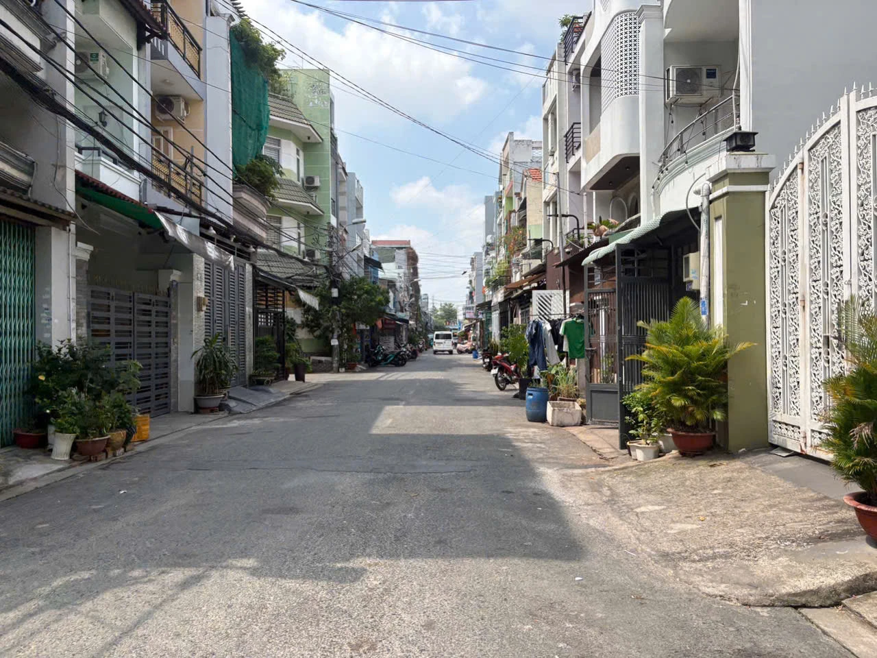 BÁN NHÀ MẶT TIỀN KINH DOANH NỘI BỘ LÊ VĂN QUỚI • Diện tích: 4 x 16.7m – công nhận 66,6m² — ảnh 2