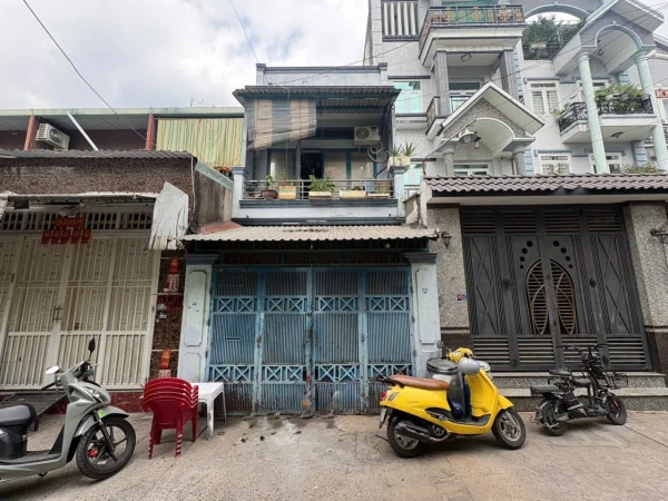 BÁN NHÀ 1 LẦU 1/ LÊ VĂN QUỚI 4X16M