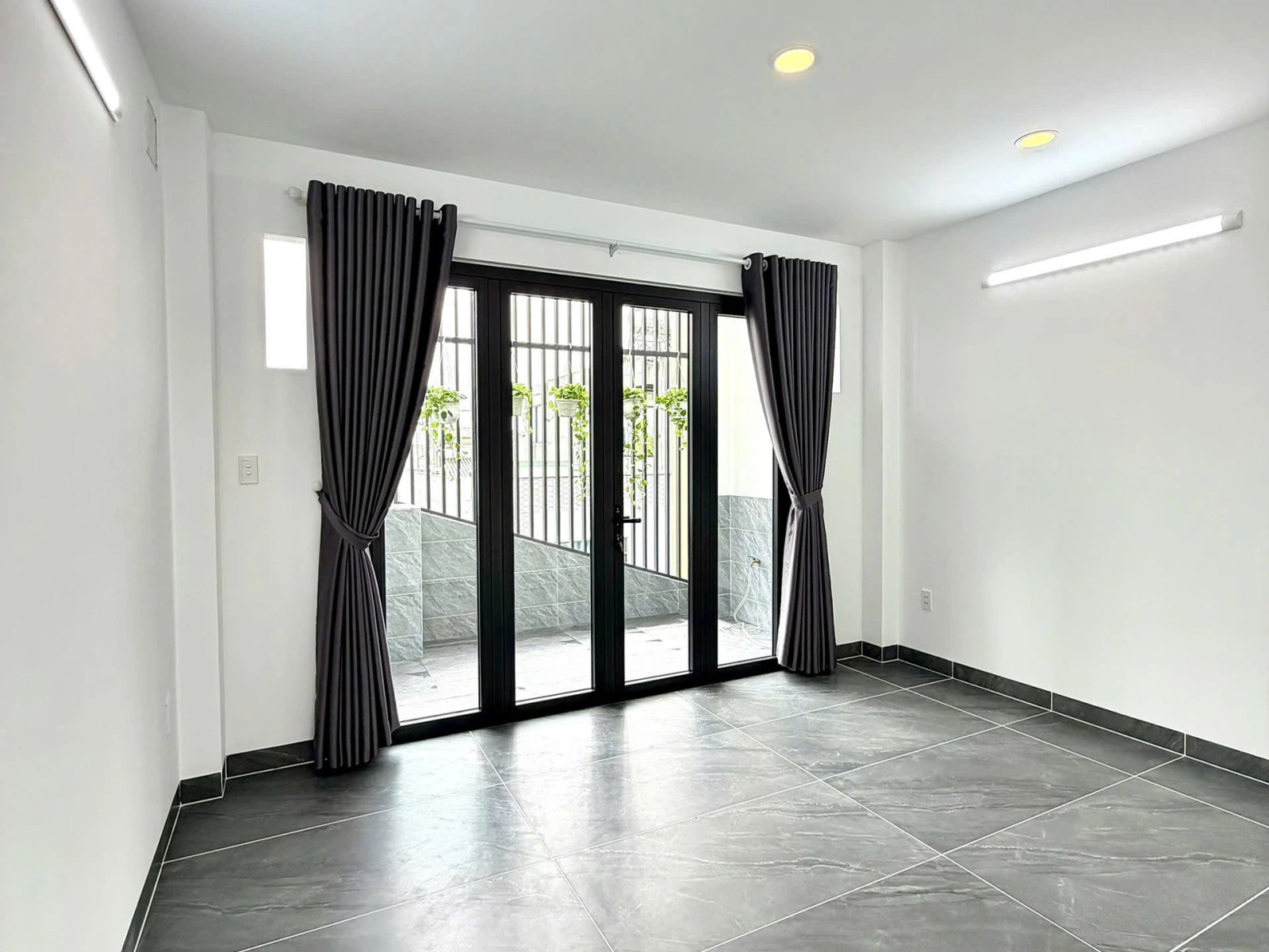 Nhà Khu Phân Lô Đồng Bộ Đường Số 3, 4.2x12m Trệt 2 Lầu ST 4PN — ảnh 4