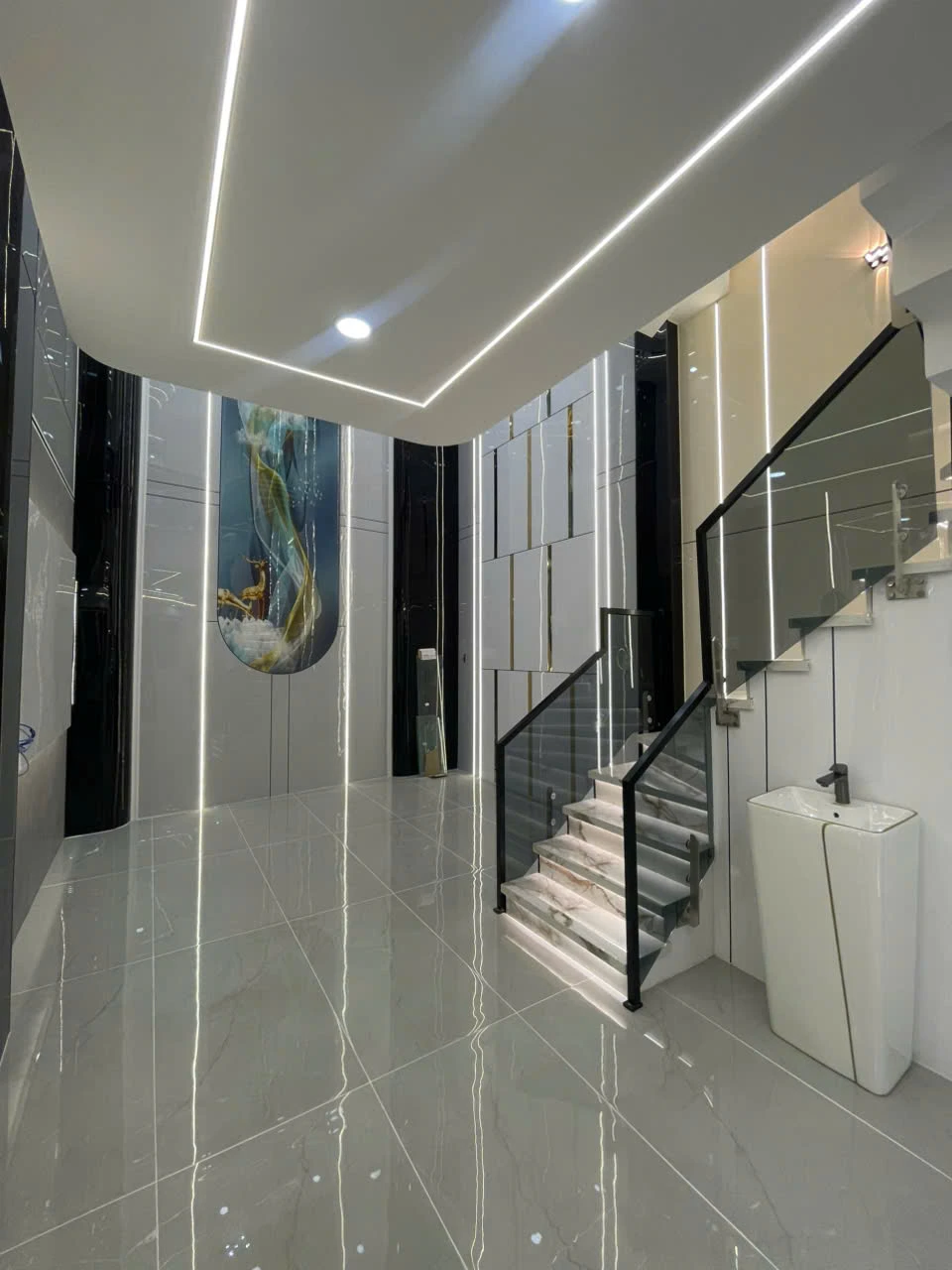 Nhà Mới HXH Đường Số 14 BHHA, Dt 4x10.3m 1 Lửng 2 Lầu ST 5PN. — ảnh 3