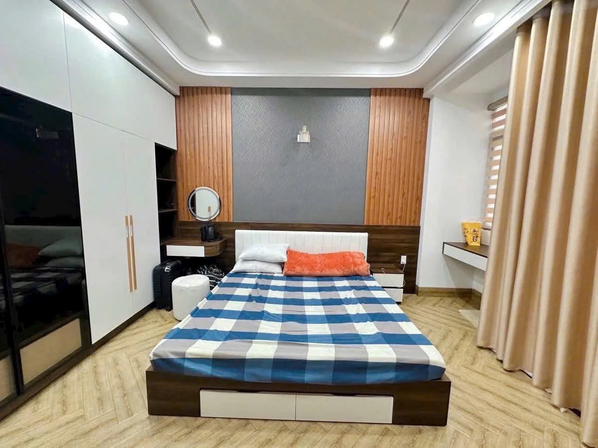 NHÀ HƯƠNG LỘ 2 BTĐA – 4×21M – THANG MÁY – FULL GỖ GÕ ĐỎ – — ảnh 10