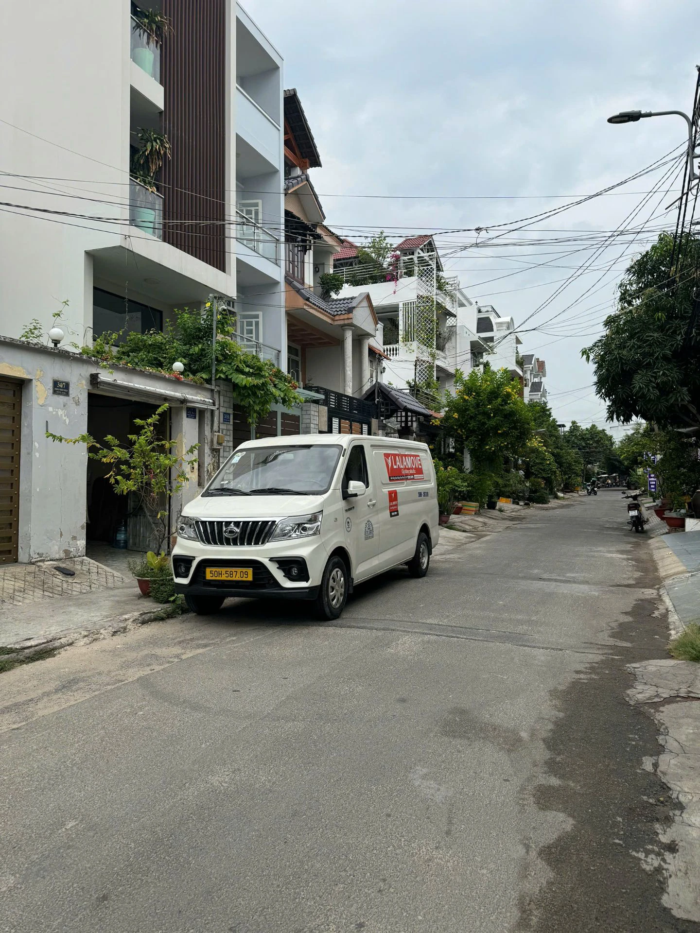 Bán nhà hẽm thẳng 8m Hoàng Ngọc Phách ( 4x19,4m) 1 lầu. — ảnh 1