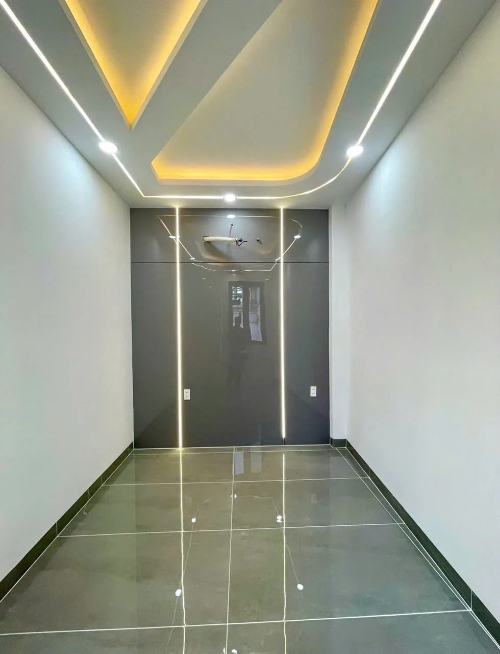 NHÀ MÃ LÒ gần ngay Tân Kỳ Tân Quý – 4×12.6M – LỬNG 3 LẦU – HẺM 5M — ảnh 3