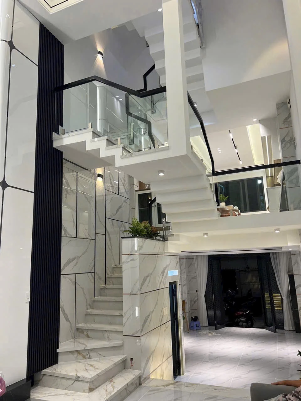 BÁN NHÀ LÊ VĂN QUỚI – DT 4×14M – TRỆT LỬNG 3 LẦU – HẺM 6M XE HƠI TRÁNH NHAU GẦN NGÃ 4 BỐN XÃ-8,75 — ảnh 4