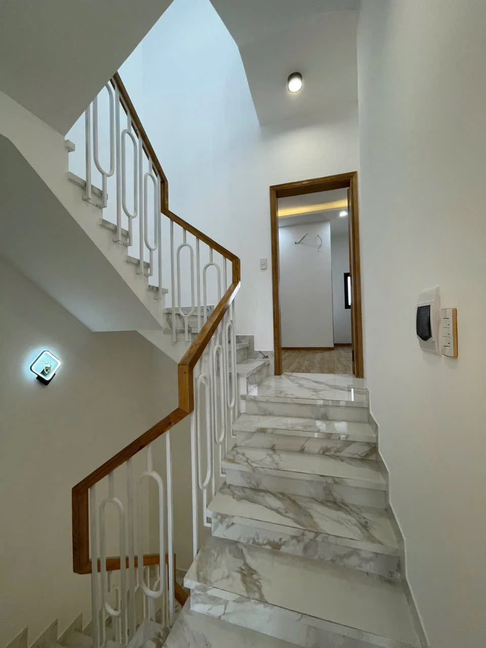 NHÀ hẻm 730 HƯƠNG LỘ 2 – 4.17×14M – LỬNG 3 LẦU – HẺM 6M — ảnh 2