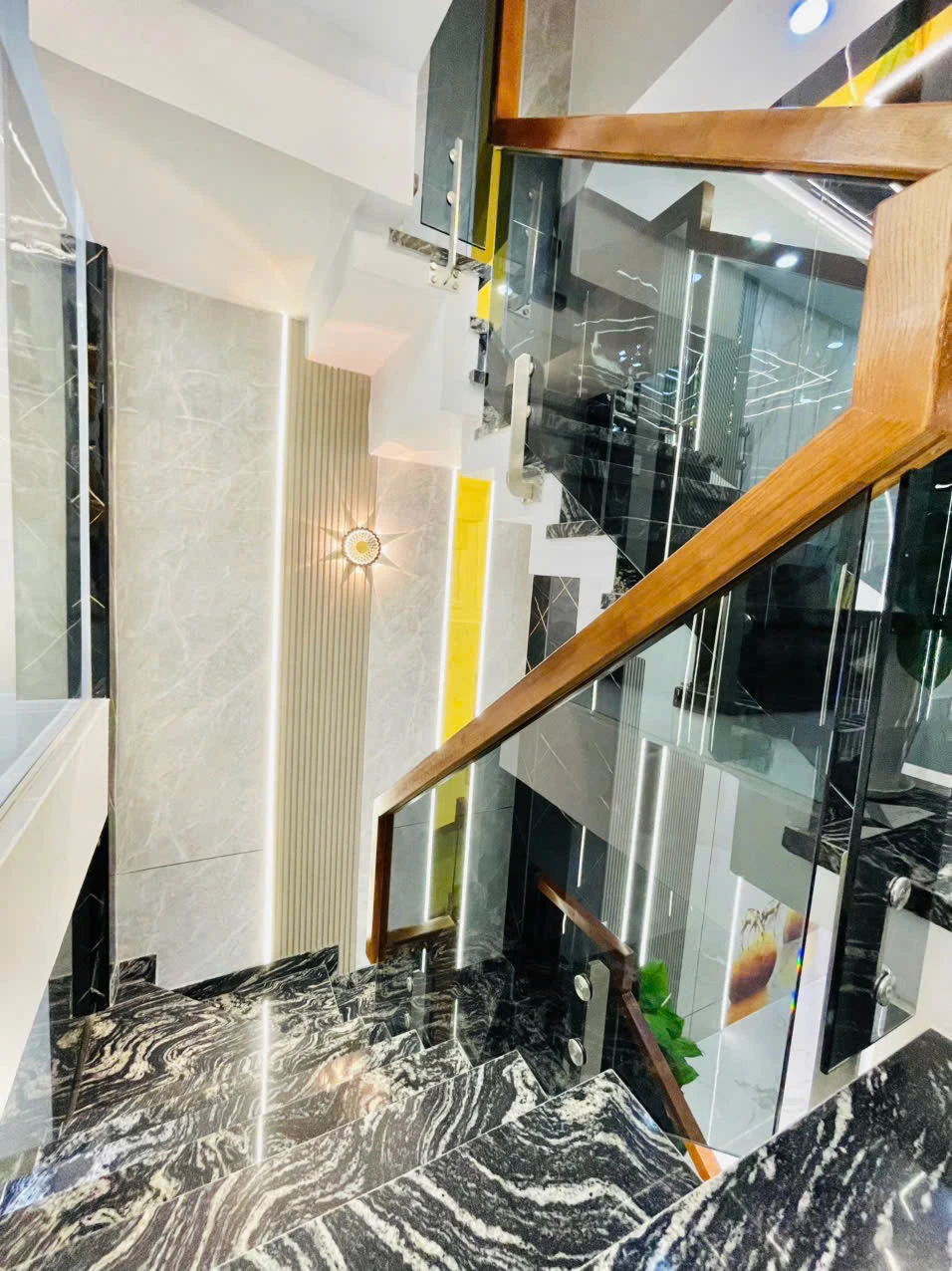 NHÀ Mới Góc LÊ VĂN QUỚI – 4.3×14M – 4.5 TẤM – HẺM xe tải — ảnh 3