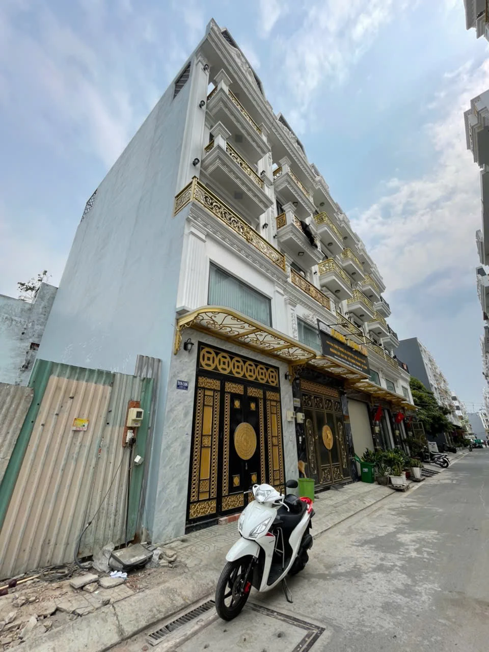 NHÀ KHU VIP HƯƠNG LỘ 2 – 4.2×13.4M – TRỆT LỬNG 2 LẦU ST – HẺM NHỰA 8M – — ảnh 2