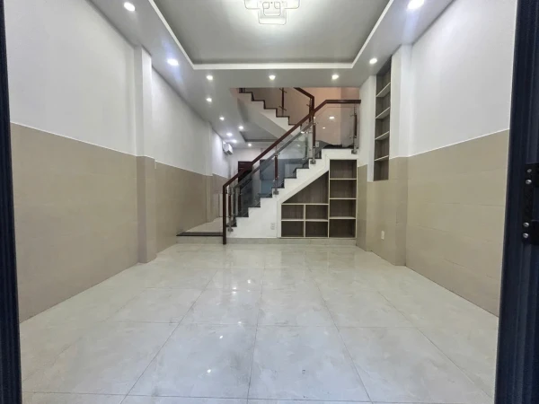 NHÀ ĐẸP Lê Lư – 4x10m – 2 LẦU + ST –