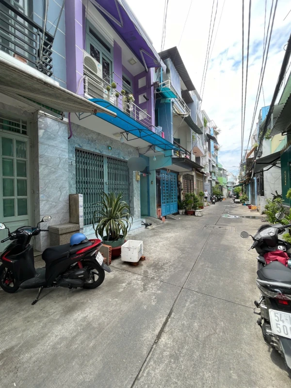 Giá tốt hẻm 5m Luỹ Bán Bích 42m2 đúc 3 tấm