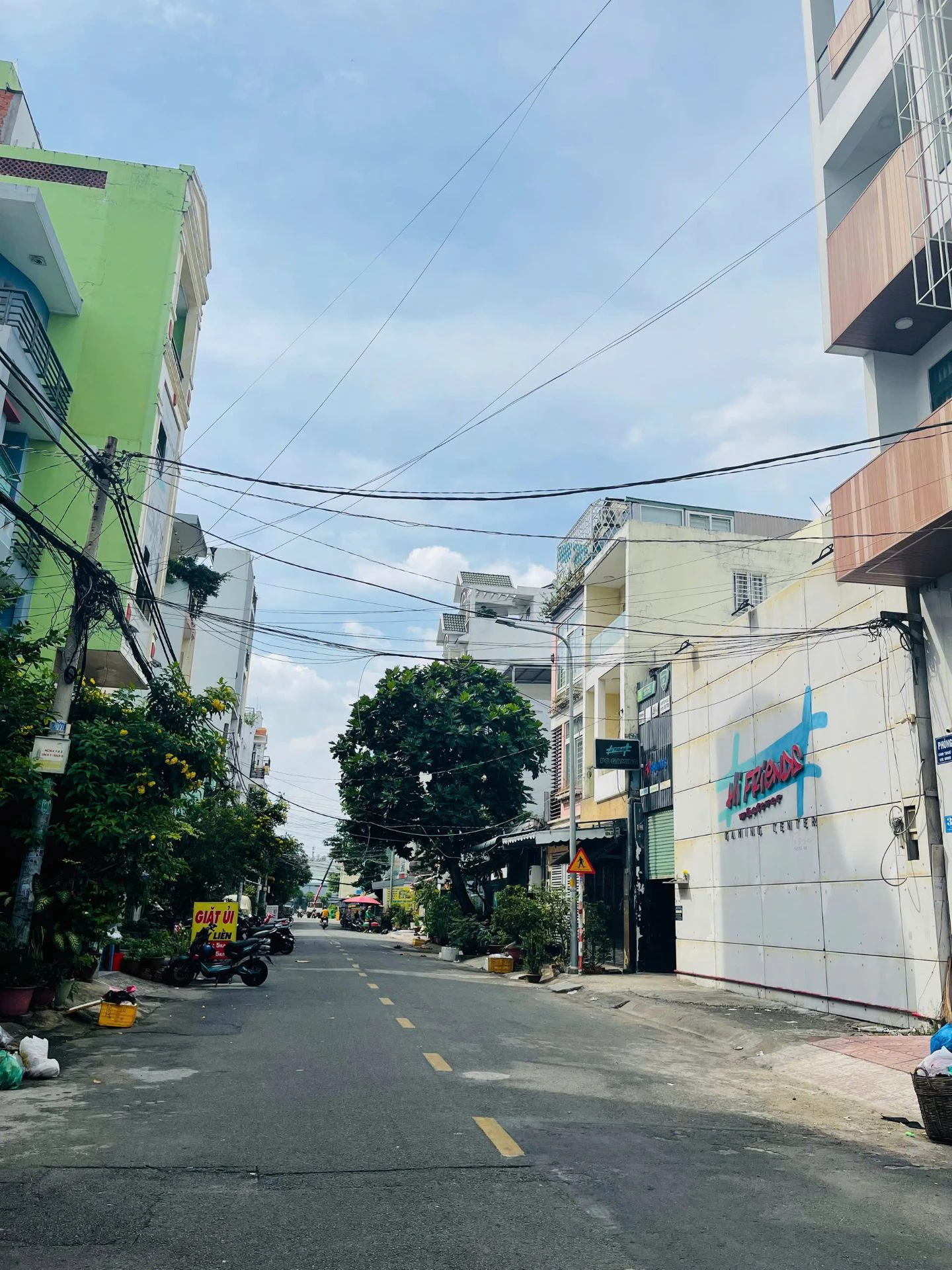 BÁN NGANG KHỦNG (7x18m) MT Lê Quốc Trinh Cấp 4 tiện xây mới, VỊ TRÍ ĐẸP, GIÁ TỐT — ảnh 4