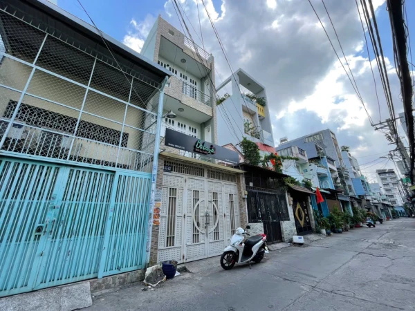 NHÀ ĐÚC 3 TẤM HẺM 7M THÔNG PHAN ANH –! • Diện tích: 4 × 16.5m (TDT: 53.3m²)