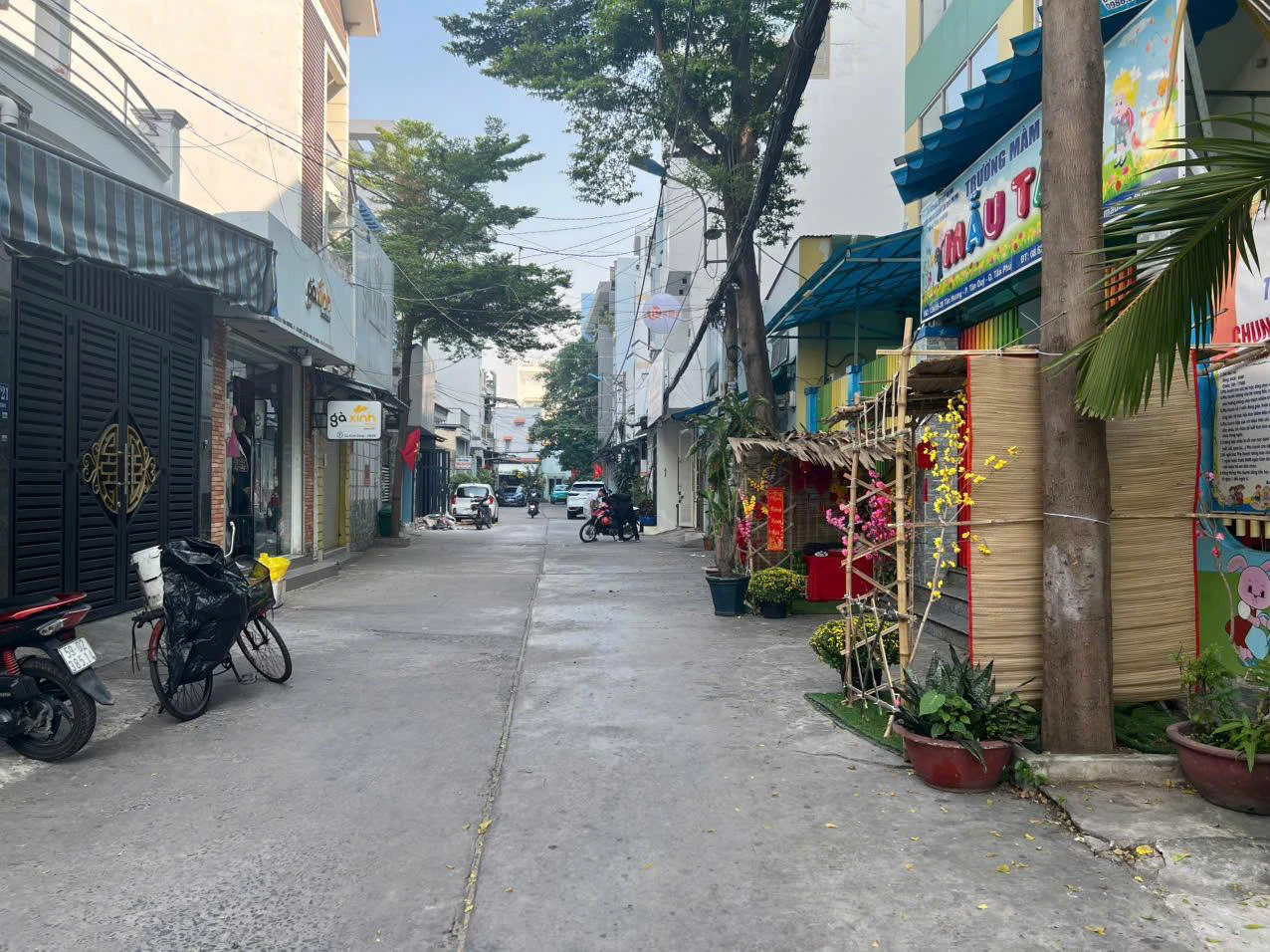 Nhà cấp 4 hàng hiếm - Dt: 4x30m/125m2 đường Tân Hương quận Tân Phú — ảnh 2