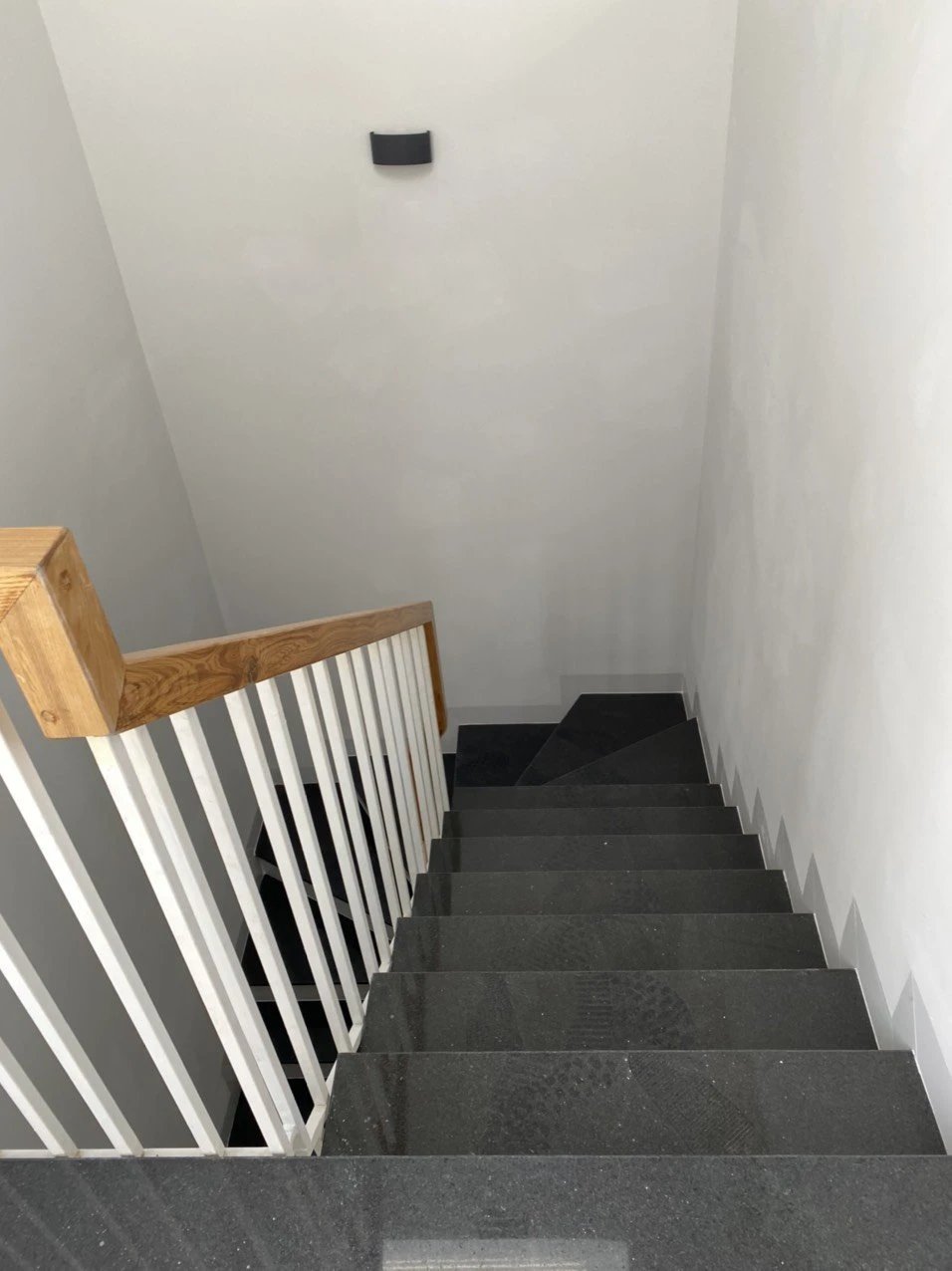 Bán nhà MT đường Bác Ái, quận Tân Phú (4x15m vuông) trệt 3 lầu mới đẹp — ảnh 4