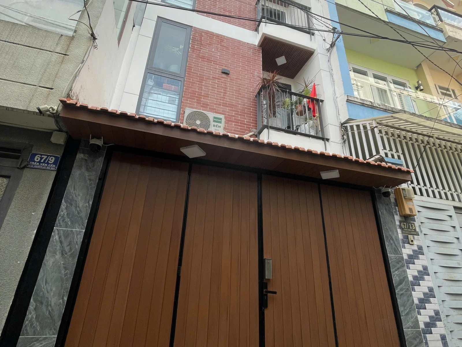 Bán nhà 4 tầng - Dt: 4x15m / 60m2 có 7 Phòng cho thuê 40tr/tháng - Hẻm 4m đường Trần Văn Cẩn — ảnh 1