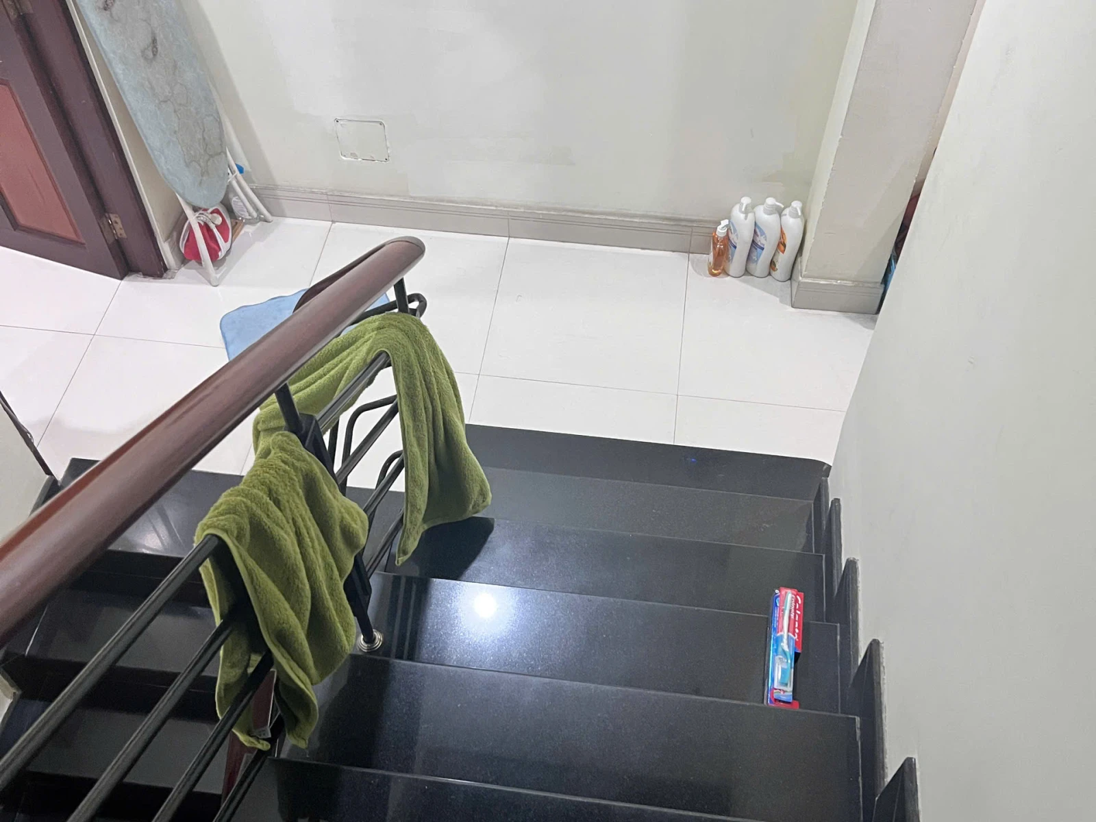 Cách MT Tân Sơn Nhì 30m, DT 4x15m, 2 Lầu Kiên Cố, Khu Đẹp An Ninh, LH — ảnh 4