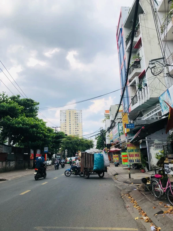 MẶT TIỀN ĐƯỜNG TÂN THÀNH NỐI LŨY BÁN BÍCH(4.7X27M) 3 LẦU LH