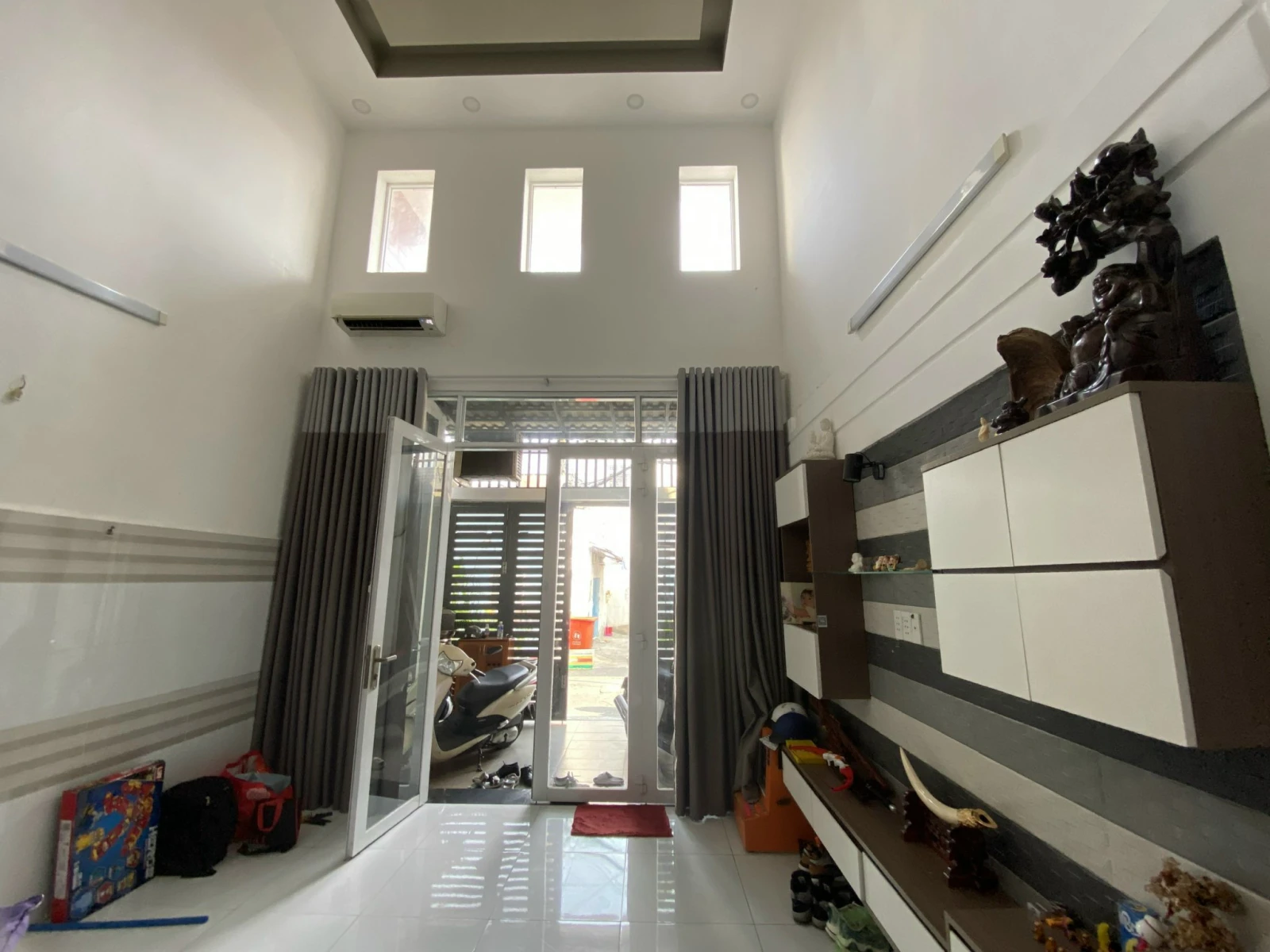 SIÊU PHẨM HẺM ĐẸP TÂN SƠN NHÌ – 4x17.2m – 2 LẦU – NHÀ ĐẸP KHU SANG TRỌNG, Ở NGAY — ảnh 4