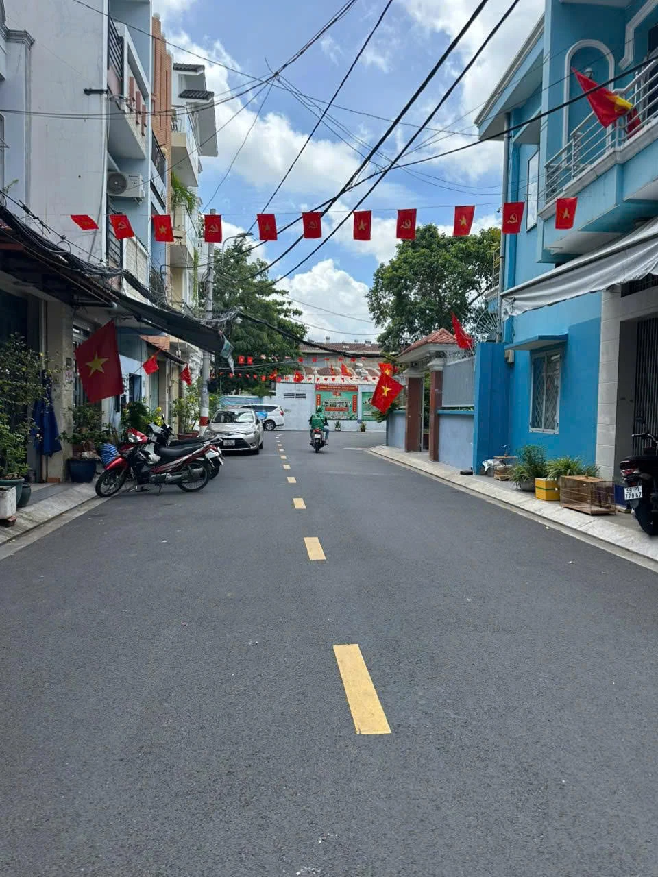 NHÀ NÁT Dt: 4x15m - HẺM NHỰA 8M THÔNG - NGAY MŨI TÀU LŨY BÁN BÍCH & ÂU CƠ — ảnh 3