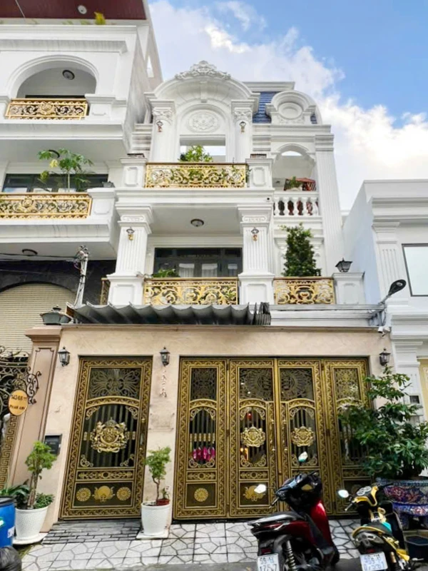 CHÍNH CHỦ KẸT BANK BÁN GẤP NHÀ VỪA Ở VỪA KINH DOANH CĂN HỘ DỊCH VỤ ĐƯỜNG 8M PHAN ANH