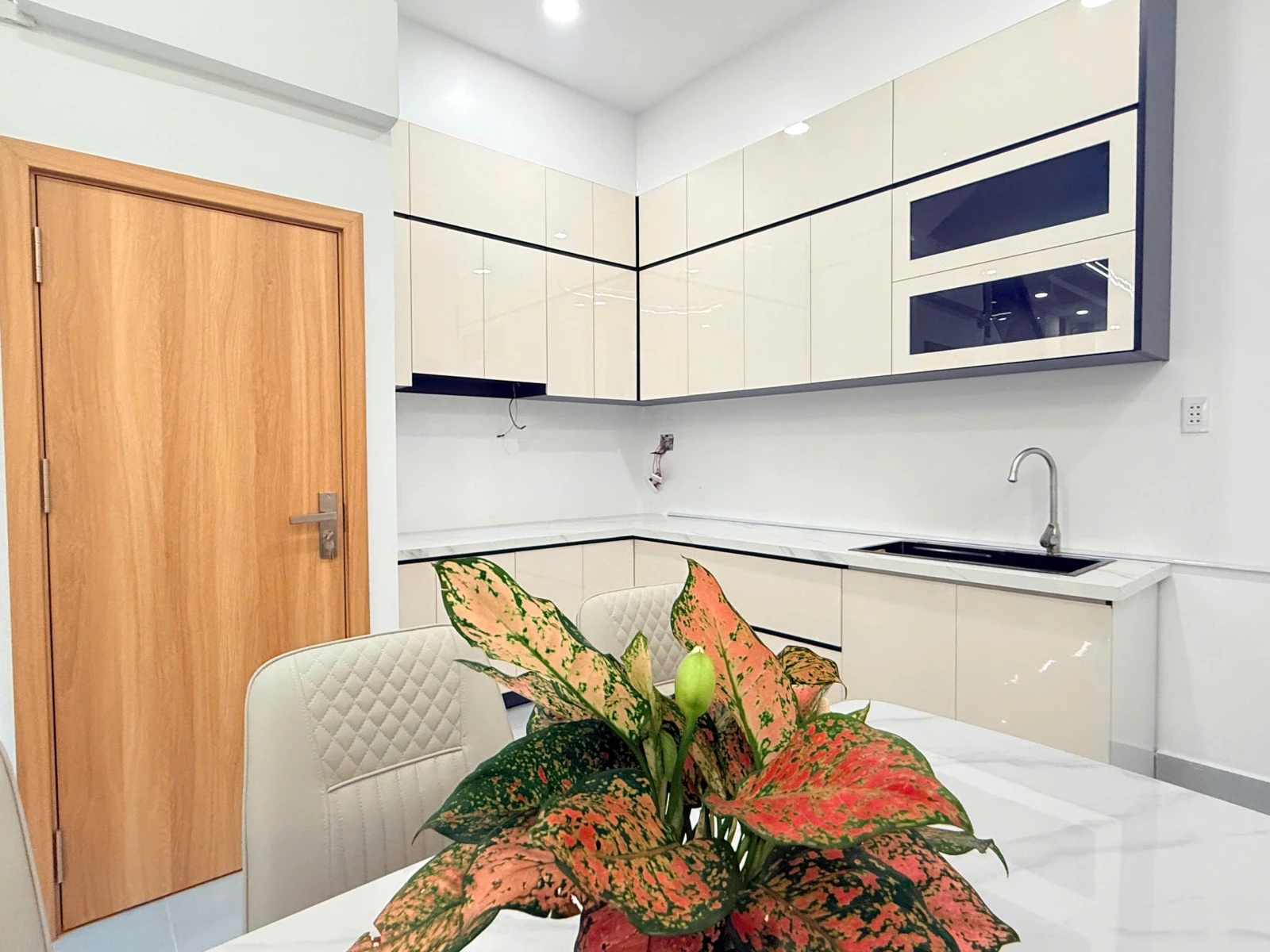 Nhà Hẻm Hương Lộ 2, Bình Trị Đông, Bình Tân - DT 5x13.5 – 1 Lầu — ảnh 2