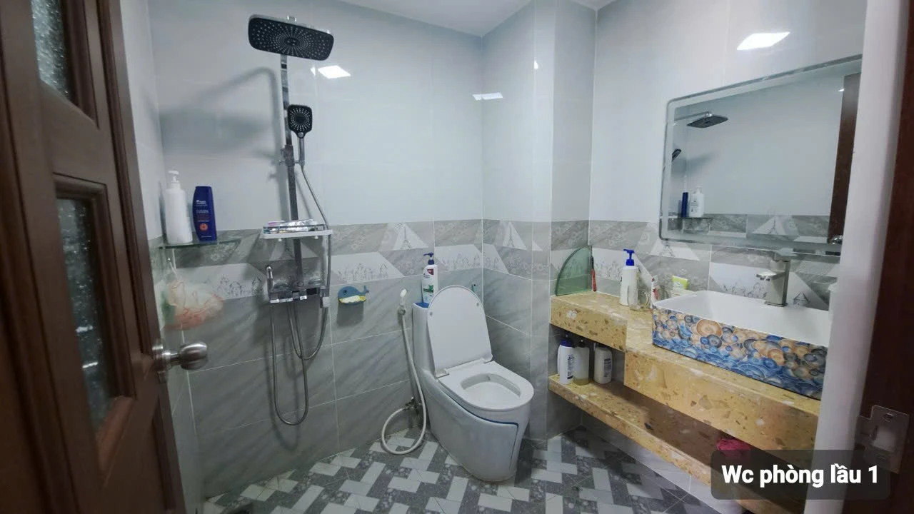 BIỆT THỰ MINI VƯỜN LÀI. 4 TẤM MỚI ĐẸP. — ảnh 3