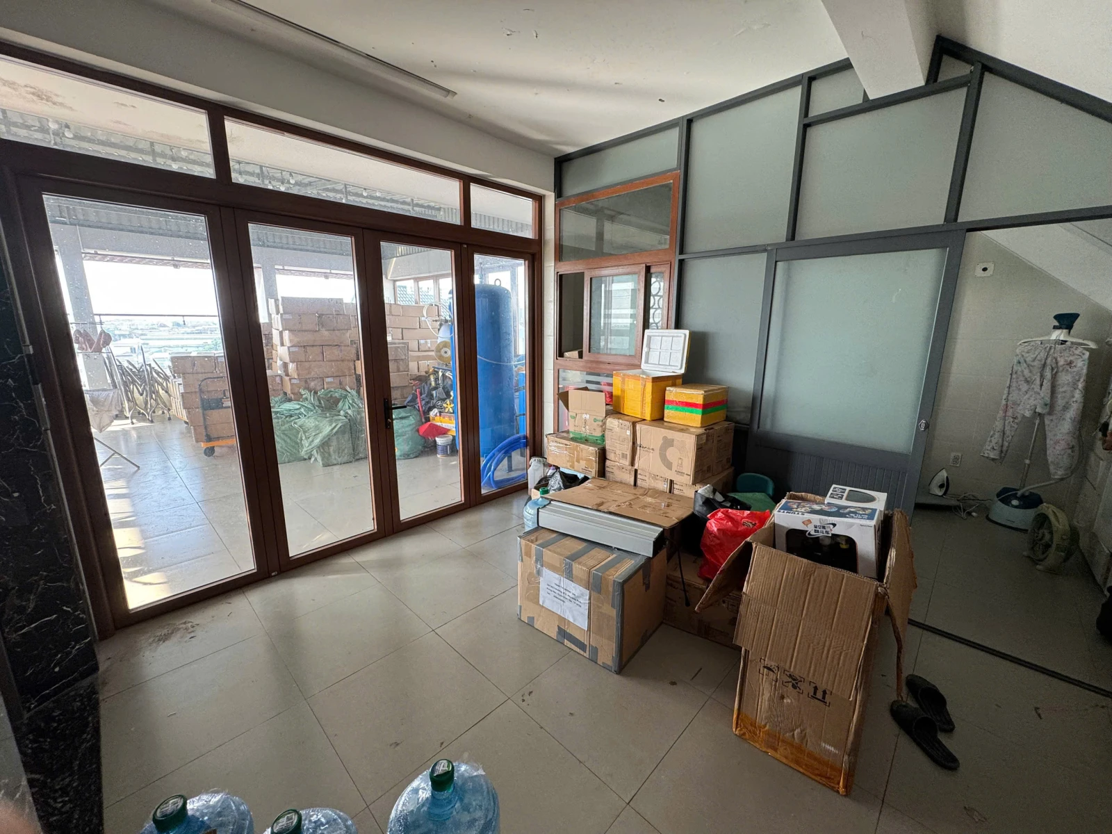 Tòa nhà VP cty thang máy đường SỐ 9. DT:8x13m. — ảnh 5