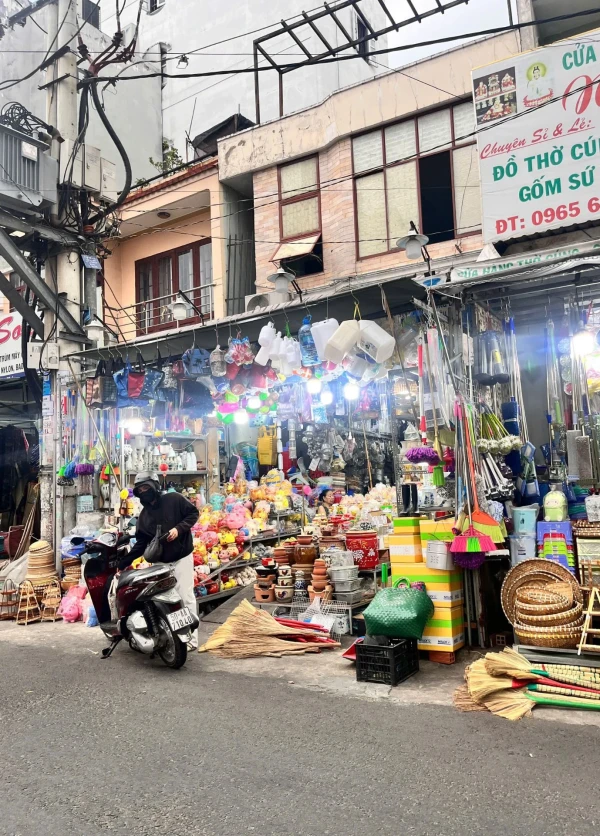 MTKD TÂN QUÝ kinh doanh tốt. DT:4x18m.