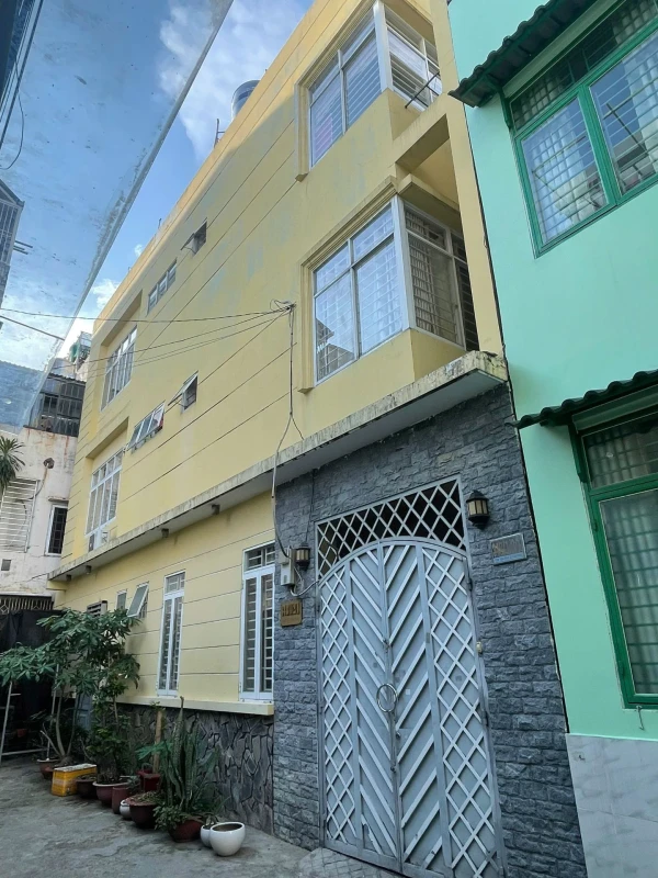 NHÀ 3 TẤM KHU TRUNG TÂM TÂN SƠN NHÌ. 60M2