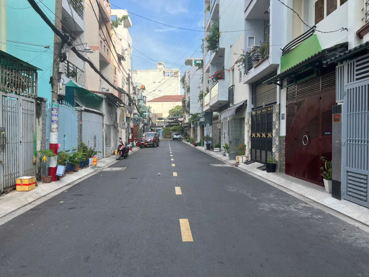 HOT! HẺM 8M NHỰA THÔNG LUỸ BÁN BÍCH – 4x15m, KHU TOÀN NHÀ CAO TẦNG — ảnh 2