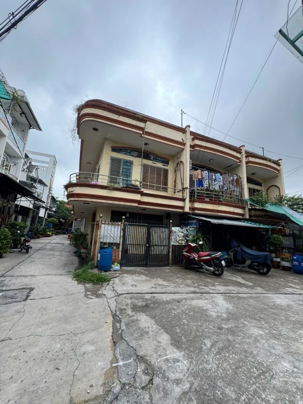 Bán nhà 1 lầu góc 2 mặt tiền hẻm xe hơi đường Bình Trị Đông, BTĐA 12.1x12m (145m²).