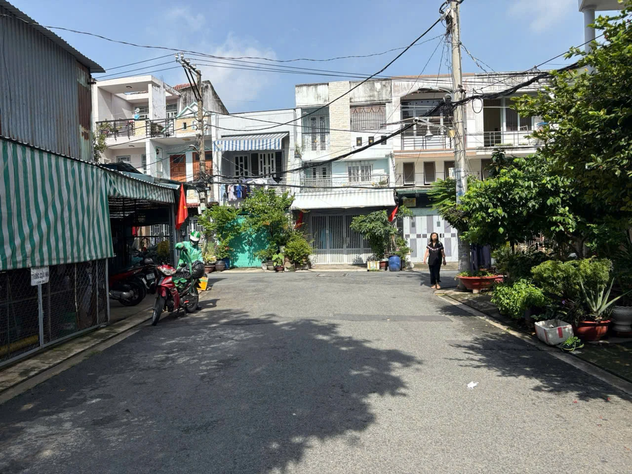 BÁN NHÀ NGANG 8M ĐƯỜNG TÂN HÒA ĐÔNG – GIÁP QUẬN 6, HẺM 10M THÔNG, VỊ TRÍ ĐẸP • Diện tích: 8 x 13m — ảnh 3