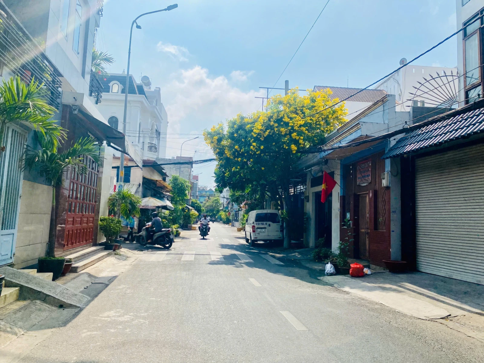 Bán nhà mặt tiền phường Tân Sơn Nhì, đường rộng 14M. DT: 4x18m — ảnh 1