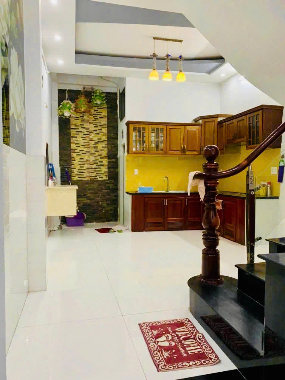 Bán nhà MT phường Tân Thành. DT: 3.95x15m, 2 lầu ST, ngay Công Viên. — ảnh 2
