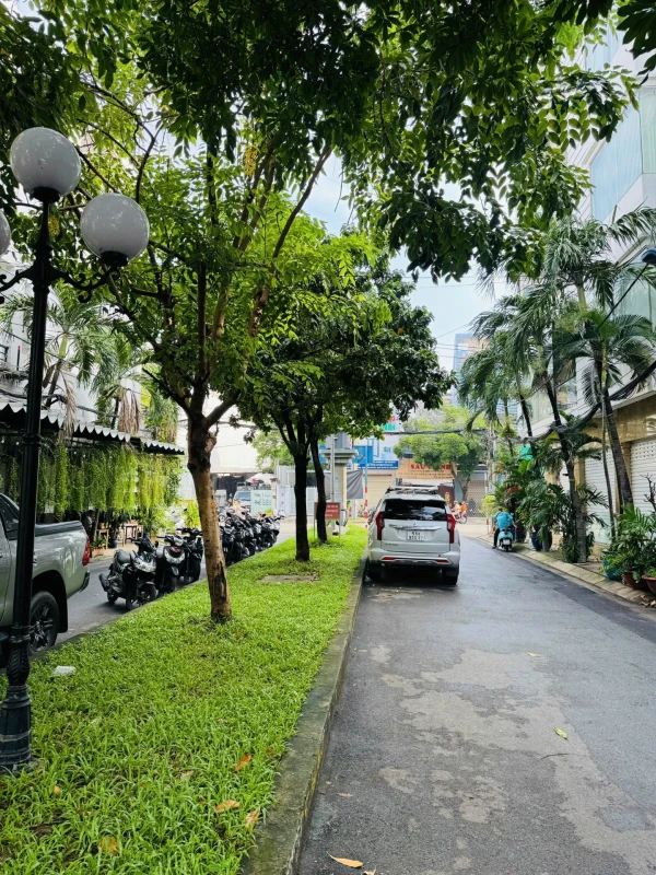 Bán nhà hẻm Nguyễn Cửu Đàm, Tân Phú: 80m2 – 1 trệt 3 lầu, đường 16m