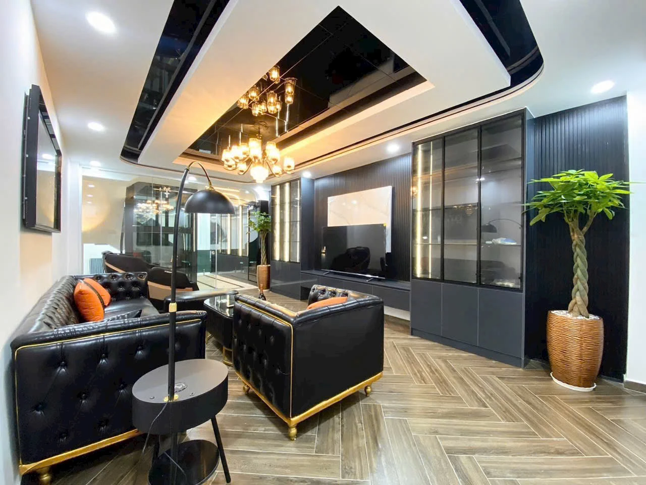 Bán nhà 5 tầng đường Tân Hoà Đông có thang máy — ảnh 3