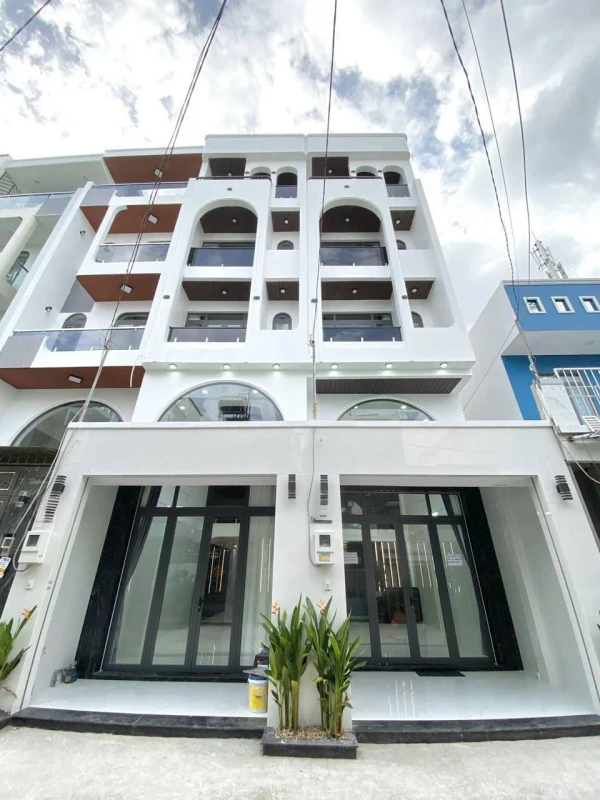 Bán nhà 5 tầng đường Tân Hoà Đông có thang máy