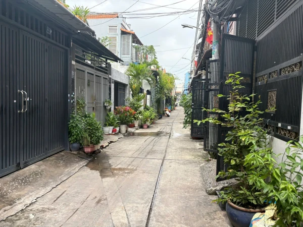 Bán nhà hẻm 5m đường số 12 Lê Văn Quới Q.Bình Tân 81m2