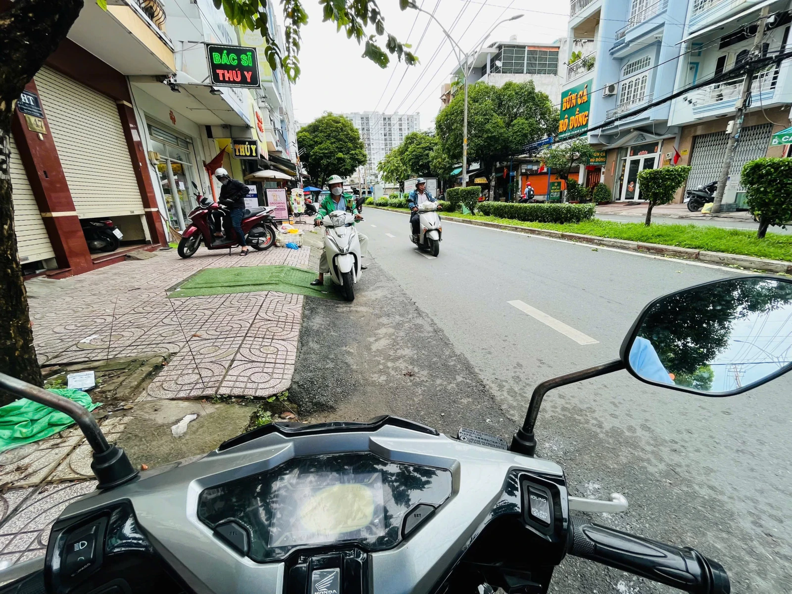 Bán nhà mặt tiền kinh doạn đường Nguyễn Cữu Đàm Q.Tân Phú 81m2 đúc 3.5 tấm — ảnh 1