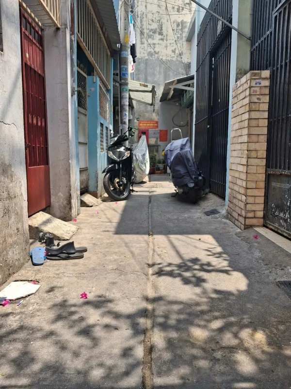 Bán nhà hẻm đường Nguyễn Ngọc Nhựt 39m2 đúc 1 lầu
