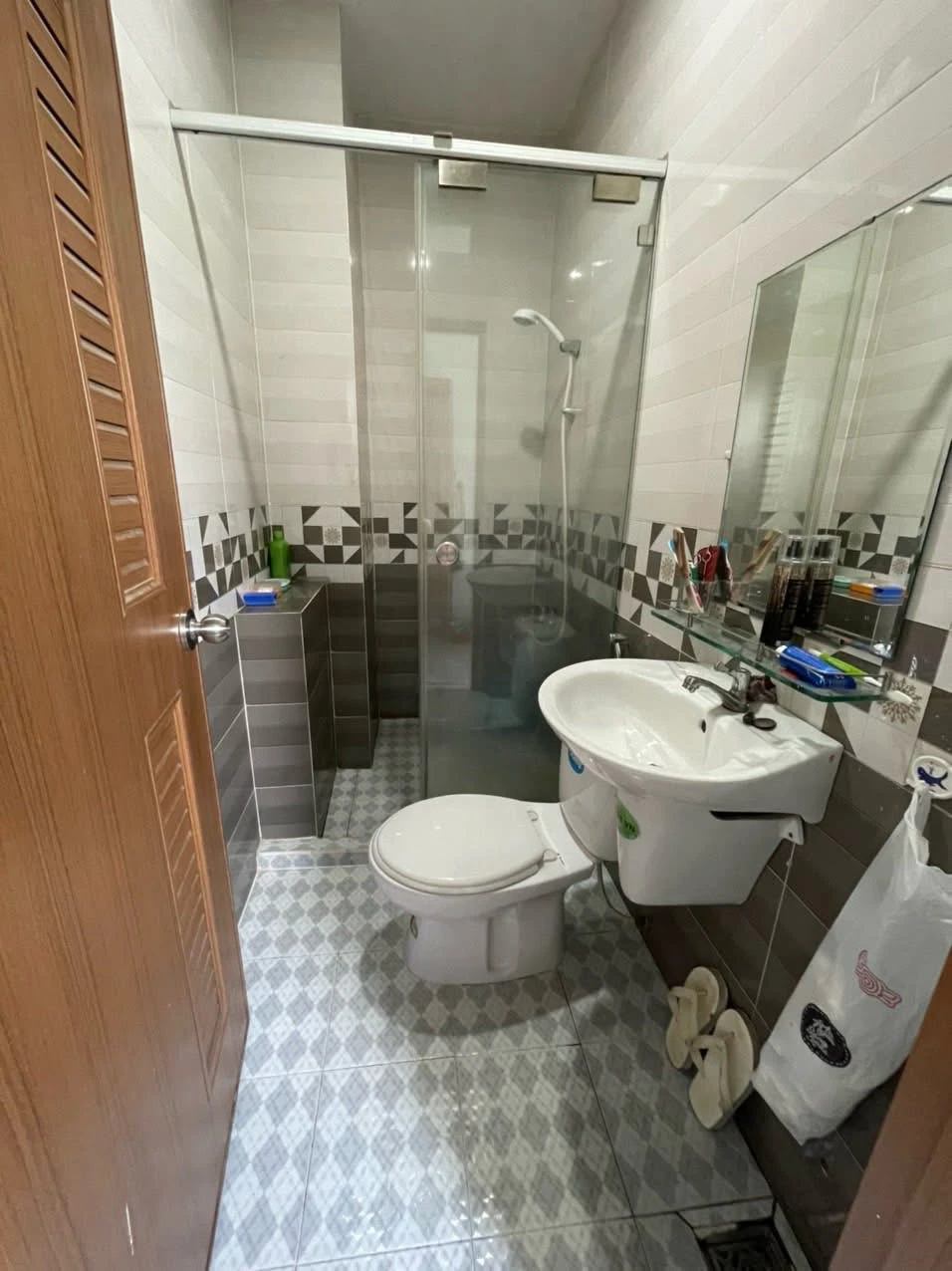 Bán nhà hẻm xe tải 7m đường Lê Văn Quới Q.Bình Tân 64m2 đúc 3.5 tấm — ảnh 6