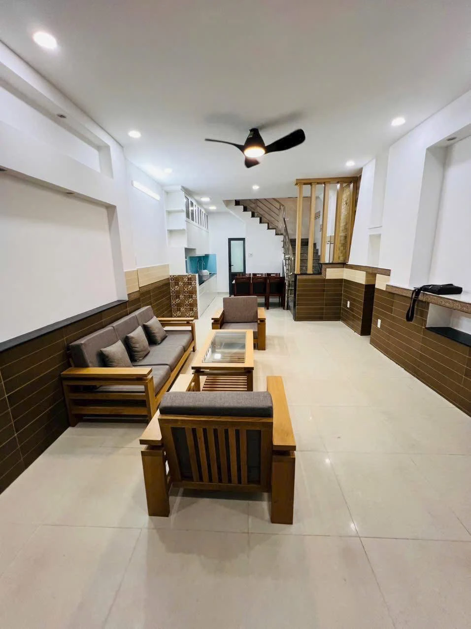 Nhà đẹp 5 tấm hẻm Ni Sư Huỳnh Liên Q.Tân Bình 42m2 l — ảnh 2