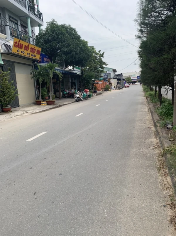 Bán Nhà Mặt Tiền Đường CN 11, Tân Phú - 4x15m, Nhà 1 lầu